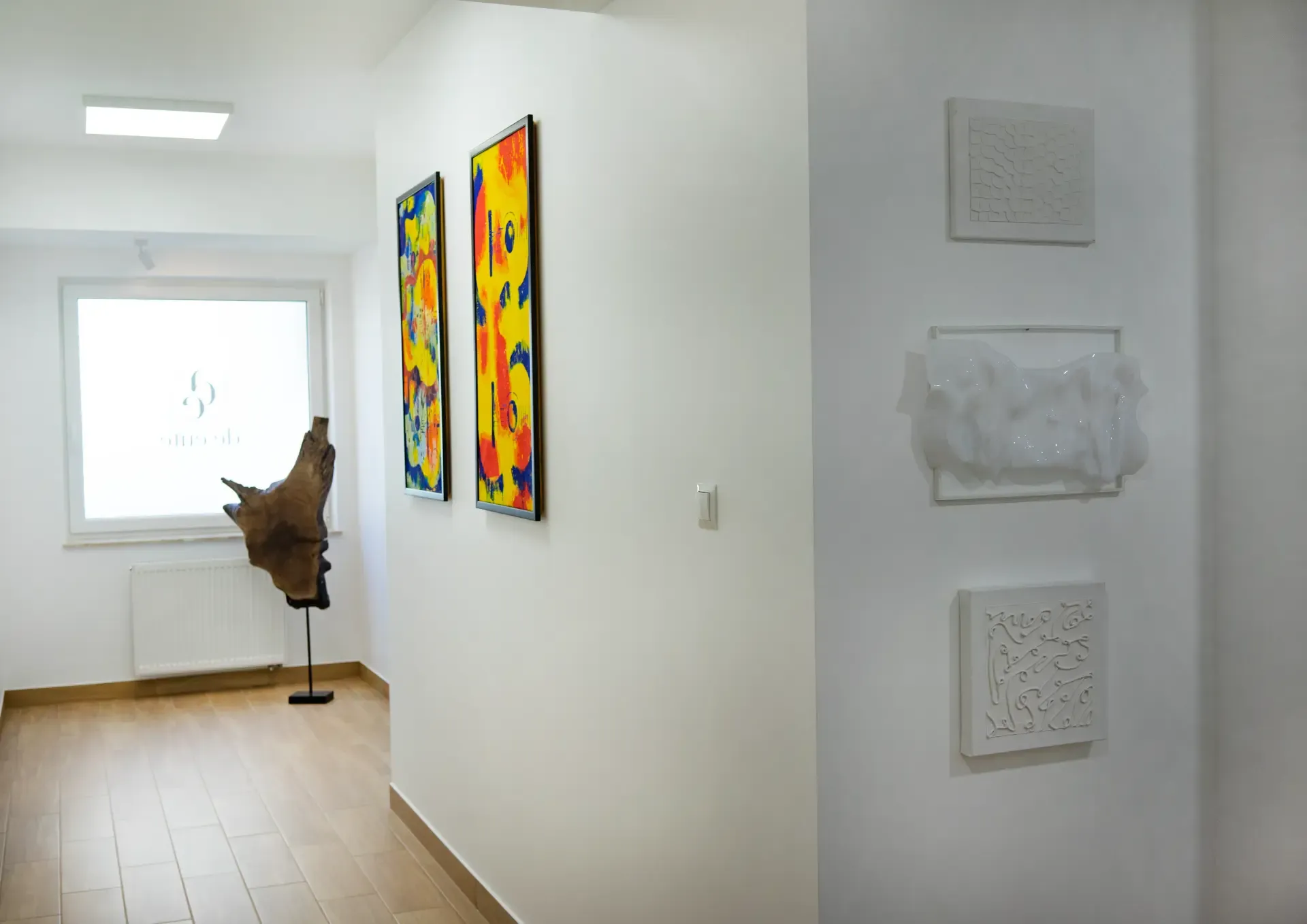 Wnętrze kliniki De Cute — detal