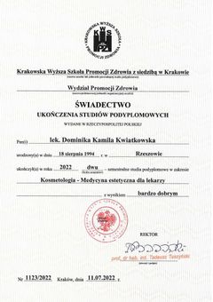 Świadectwo ukończenia studiów podyplomowych z kosmetologii i medycyny estetycznej dla lekarzy — dr Dominika Kwiatkowska