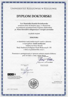 Dyplom doktorski Uniwersytetu Rzeszowskiego — rozprawa „Nowe kierunki w diagnostyce i terapii czerniaka" — dr Dominika Kwiatkowska