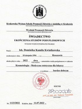 Świadectwo ukończenia studiów podyplomowych z kosmetologii i medycyny estetycznej dla lekarzy — dr Dominika Kwiatkowska